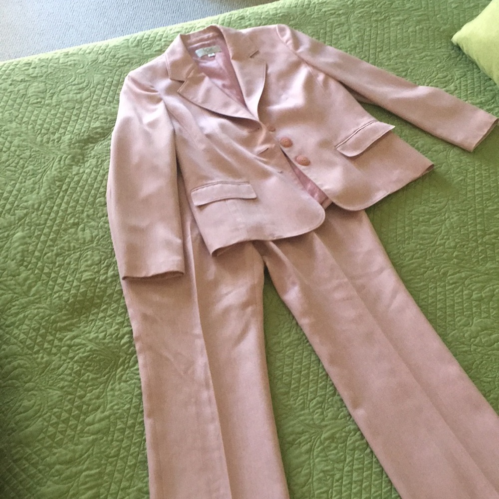 LE SUIT petite pink dress suit